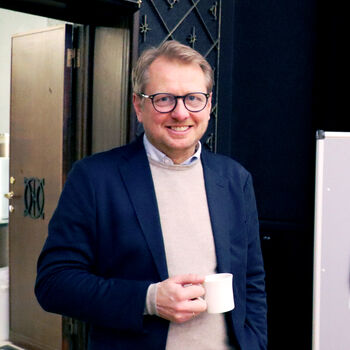 Glasses ,Smile ,Vision care ,Sleeve ,Coat.