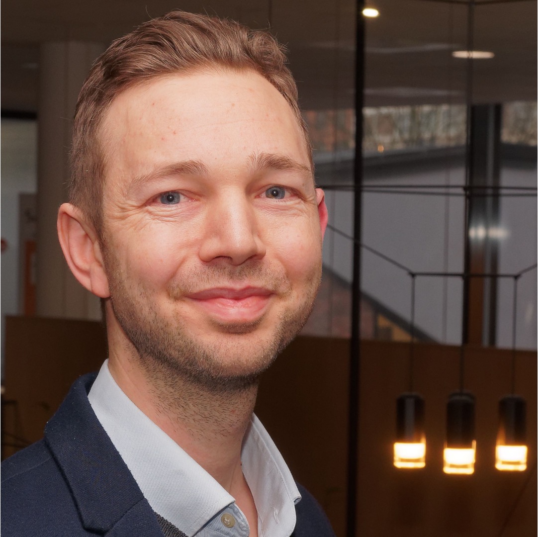 Lars Horn